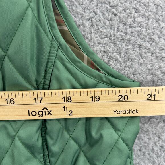 L.L. Bean Vest Womens Large Green Quilted Snap Button Plaid Lined NWOT Outdoor - Picture 3 of 10